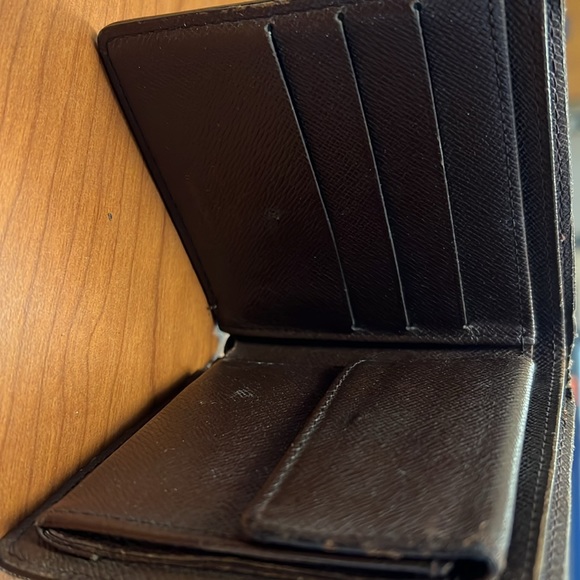 Louis Vuitton bifold wallet - Picture 3 of 10